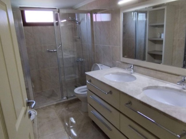 Çatalköy’de Havuzlu, Eşdeğer Kocanli, Özel 4+1 Eşyalı Satılık Villa - Fotoğraf 2