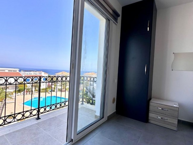 Full Eşyalı, Denize Sıfır 1+1 Loft Penthouse.