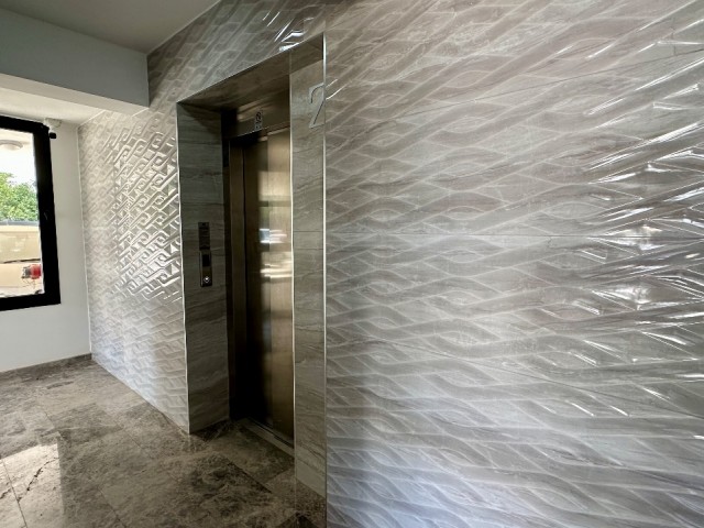 Gülseren'de Türk Koçanlı Satılık 2 Yatak Odalı Yeni Teslim Modern Daire - Şehir Merkezi - Fotoğraf 2