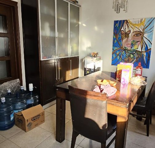 Gazimağusa Dima Market yakınında satılık 125 m' 2+1 daire - Fotoğraf 2