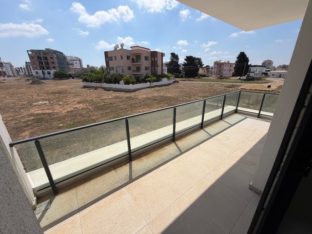 Mağusa Çanakkale Bölgesi Modern ve Kaliteli İşçiliğe Sahip Tüm Vergileri Ödenmiş! Satılık 2+1 Yeni Daire - Fotoğraf 1