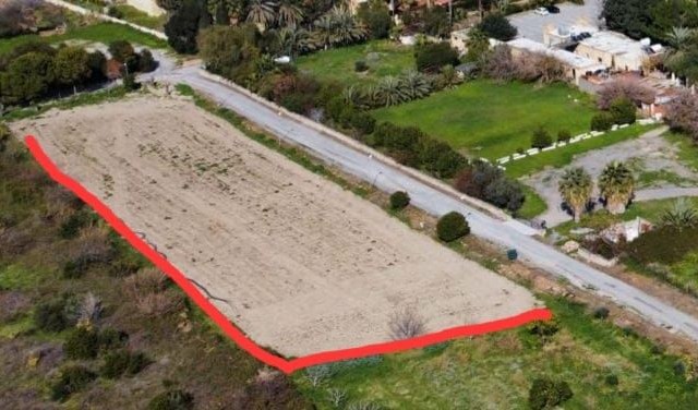 🌊 Lapta Girne’de Denize 400 Metre Mesafede Satılık 2.971 M² Arsa - Fotoğraf 3
