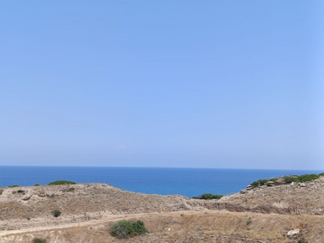Girne Palm Bay View Da Deniz ve Dağ Manzaralı , Eşsiz Özel Konumlu Satılık 1+1 Daire - Fotoğraf 4