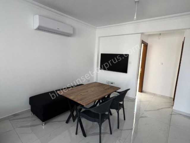 Havuzlu Sitede,müstakil girişli 1+1 Daire
