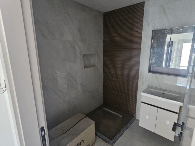Gönyeli girişinde, yatırıma uygun, lüks 2+1 asansörlü daireler. - Fotoğraf 4