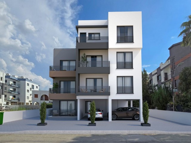 Gönyeli'de iki adet geniş balkonlu penthouse daire.