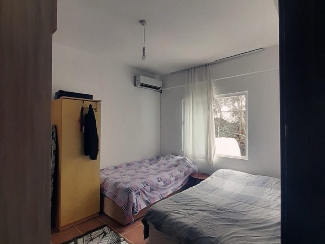 Güzelyurt Kalkanlı'da Yarı Eşyalı 2+1 Daire - Harika Fırsat! - Fotoğraf 2