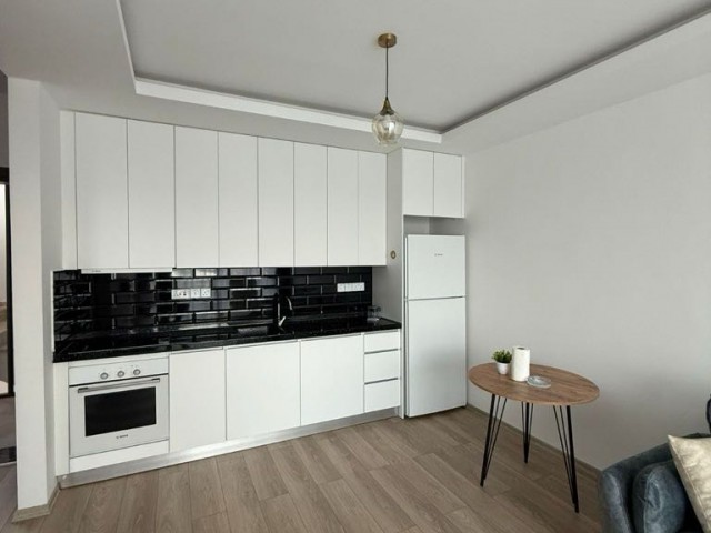 1+1 Alsancak havuzlu - Fotoğraf 3