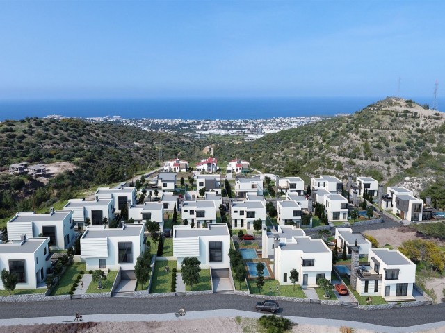 Girne Karmi Bölgesinde Doğa İle İç İçe Dağ ve Deniz Manzarasına Sahip Ultra Lüks Villalar Satılık - Fotoğraf 4