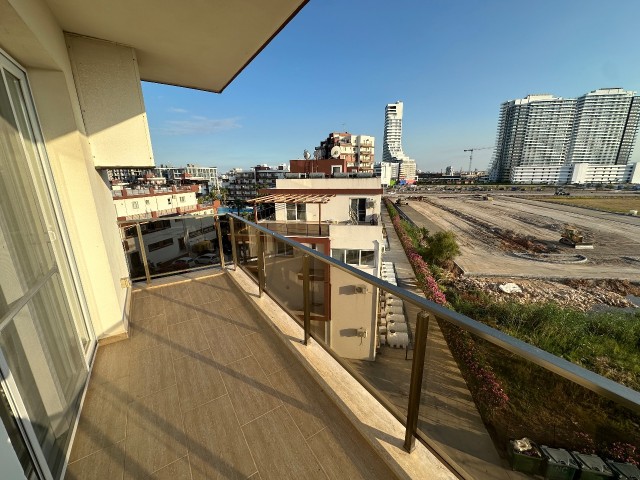 Long Beach'te satılık 1+1 daire - Fotoğraf 3