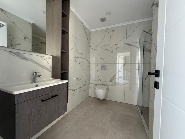 Mağusa / Yeniboğaziçi bölgesinde, sende katlı, 3 banyolu, geniş teraslı, 2+2 daire. - Fotoğraf 1