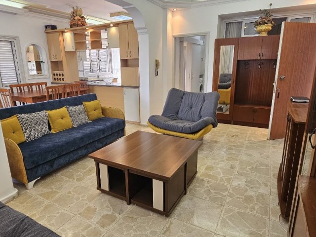 YENİKENT'TE TİCARİ İZİNLİ SATILIK 3+1 DAİRE