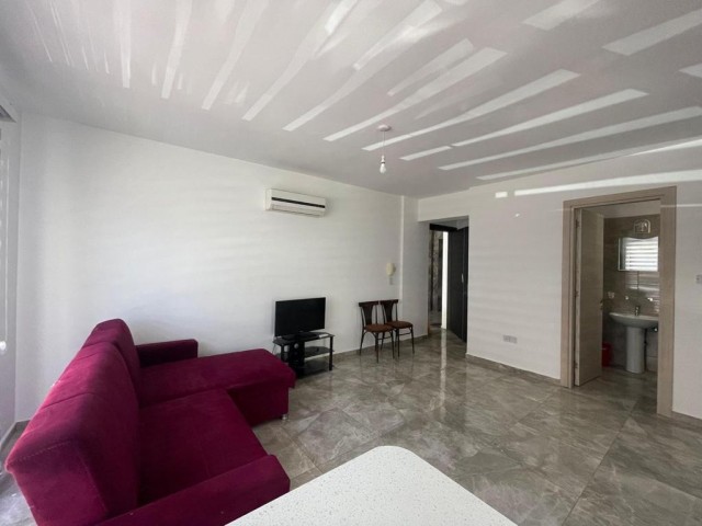 Satılık 1+1 Daire - Fotoğraf 1
