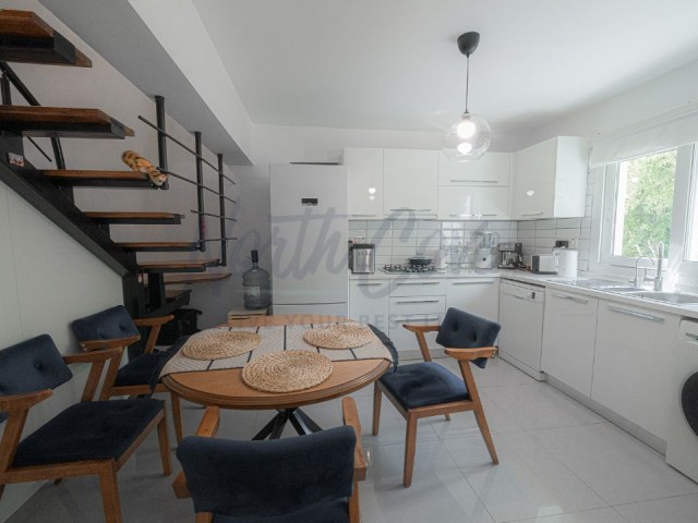 Alsancak'ın Kalbinde Bireysel Tapulu Lüks 2 Yatak Odalı Mezzanine Daire - Fotoğraf 4