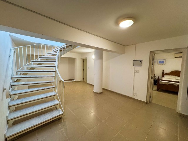 Nefes kesen 6 yatak odalı denize sıfır villa - Fotoğraf 2