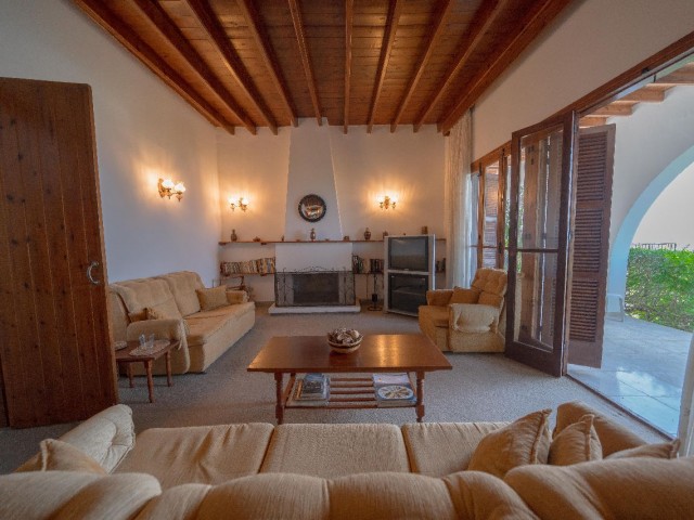 Traditional 3-Bedroom Spectacular Views Villa - Fotoğraf 1