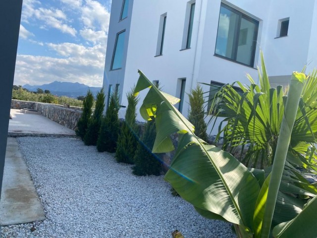 Karşıyaka'da 4+1 Villa - Fotoğraf 4