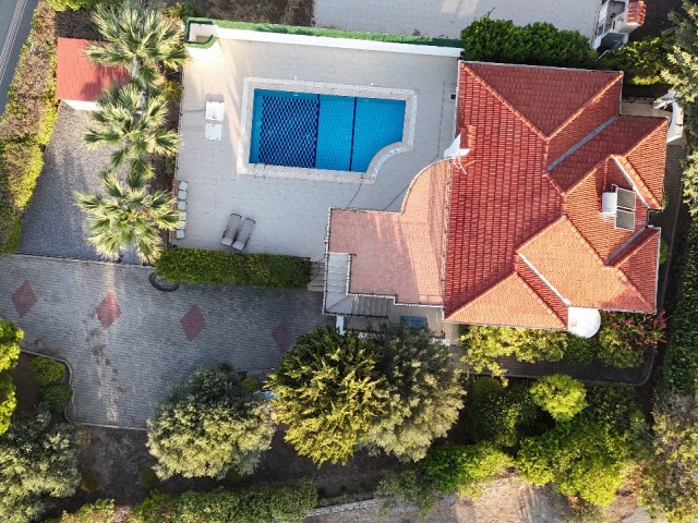 3 Odalı, Özel Havuzlu ve Geniş Arazili Bungalov - Fotoğraf 1