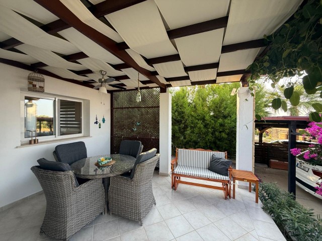 Sakin Bir Konumda Özel Havuzlu Güzel 3 Yatak Odalı Villa - Fotoğraf 3