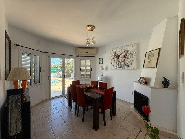3 Yatak Odalı Özel Havuzlu ve Manzaralı Villa - Fotoğraf 4