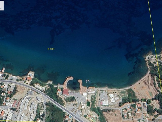 Girne Lapta'da Deniz ve Dağ Manzaralı Konut İmarlı Arsa Satılık!