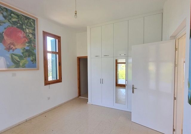 4x, 3+2 YEPYENİ DAİRELER / ESENKÖY, KARPAZ