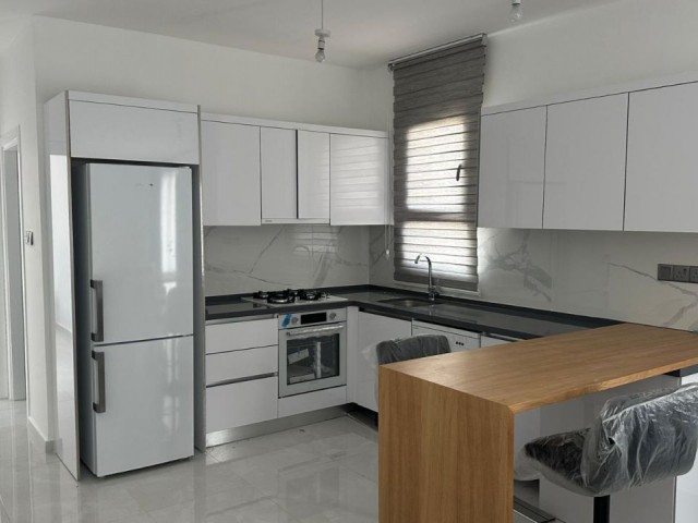 LÜKS BİR TATİL KÖYÜNDE 1+1 DAİRE / LONGBEACH 160.000 £