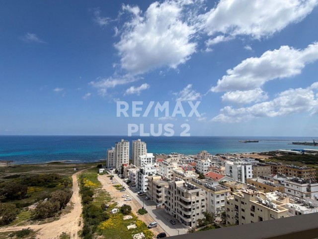 Mağusa’nın Zirvesinde! | 250 M² 5+1 Penthouse | Full Deniz Manzarası | £370.000 !!! - Fotoğraf 2
