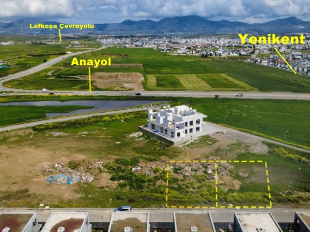 Lefkoşa Batıkent'te Anayola Yakın Yüzde 60 İmarlı Tapusu Hazır Türk Malı Satılık Arsa - Fotoğraf 3