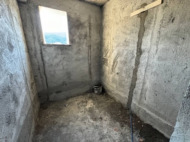 Girne Alsancak'ta Haziran 2025 Anahtar Teslimli Teraslı Büyüleyici Satılık 2+1 Penthouse - Fotoğraf 2