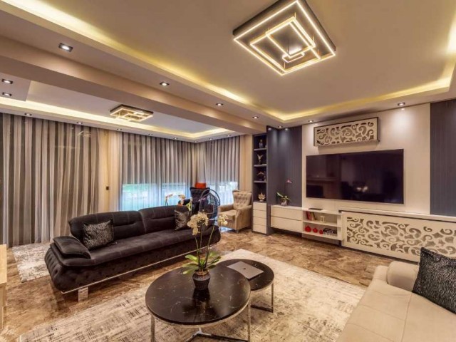 Ultra Lüks Villa Acil Satılık - Fotoğraf 3
