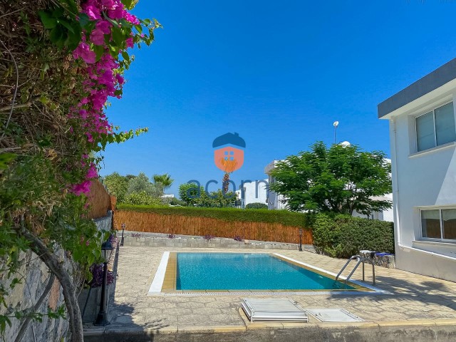 Çatalköy'ün Çok Rağbet Gören Bir Bölgesinde, Özel Havuzlu ve Güzel Deniz Manzaralı, 3 Yatak Odalı Güzel ve Aydınlık Villa - Sahipleri Adına Bireysel Tapu - Fotoğraf 4