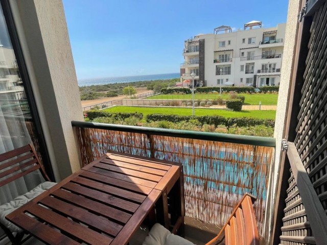 Şık ve Güneşli 1+1 Köşe Daire – Thalassa Beach Resort, Bafra - Fotoğraf 3