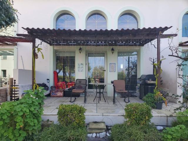 Yüksek Özellikli Yenileme İle Güzel ve Eşsiz 2 Yatak Odalı Dubleks Daire - Crystal Bay Manzaralı Kompleks - Devir İçin Hazır Bireysel Tapular - Fotoğraf 2