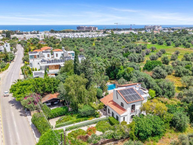 Sadece Acorn Estate Agents Aracılığıyla Satışta – Muhteşem Bahçelere Sahip Büyüleyici 2 Yatak Odalı Villa + 1 Yatak Odalı Taş Misafir Evi - Fotoğraf 3