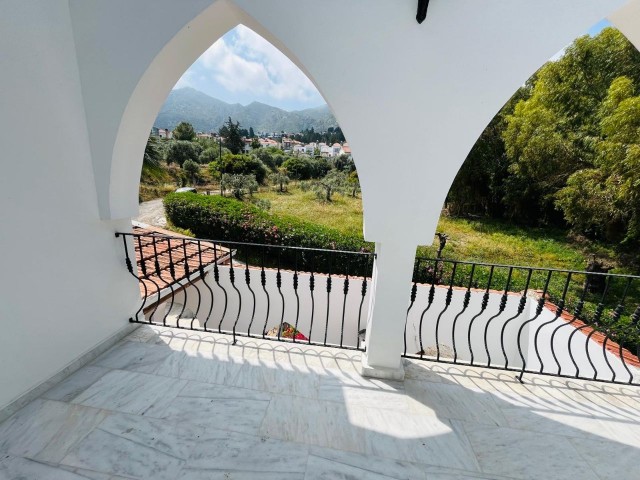 Lüks 4 Yatak Odalı Villa | Özel Yüzme Havuzu | Sinema ve Bilardo Odası | Deniz ve Dağ Manzarası | Pre-74 Arazi Tapulu