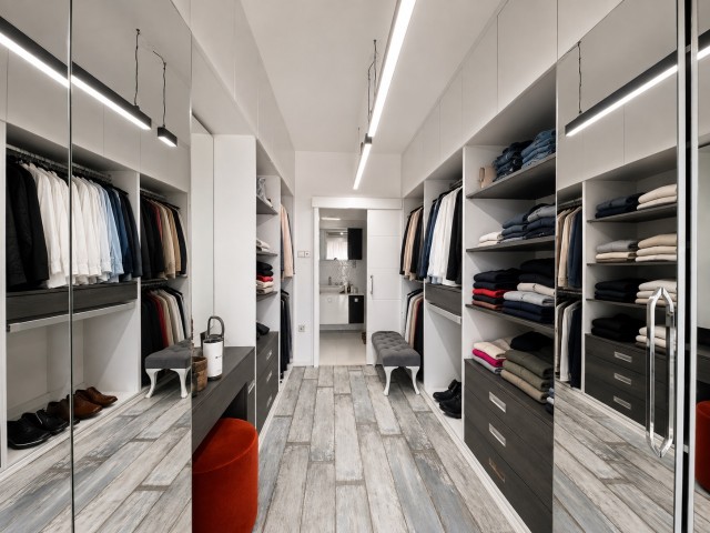 Lefkoşa Metehan Bölgesi’nde Satılık Özel Tasarım 3+1 Triplex Villa - Fotoğraf 2