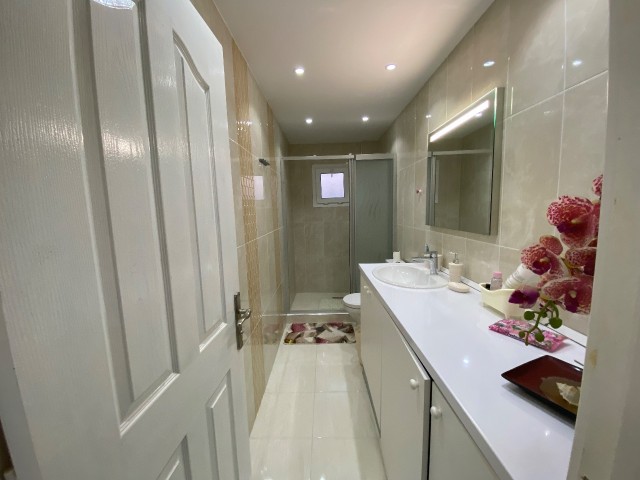 Alsancak Meritlere yakın satılık 4+1 villa - Fotoğraf 4
