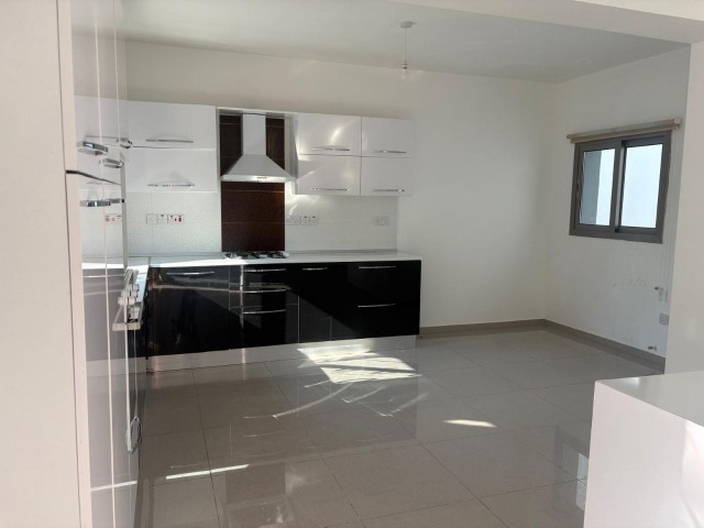 Lefkoşa Yenikent 'te 3+1 Satılık Villa! - Fotoğraf 1