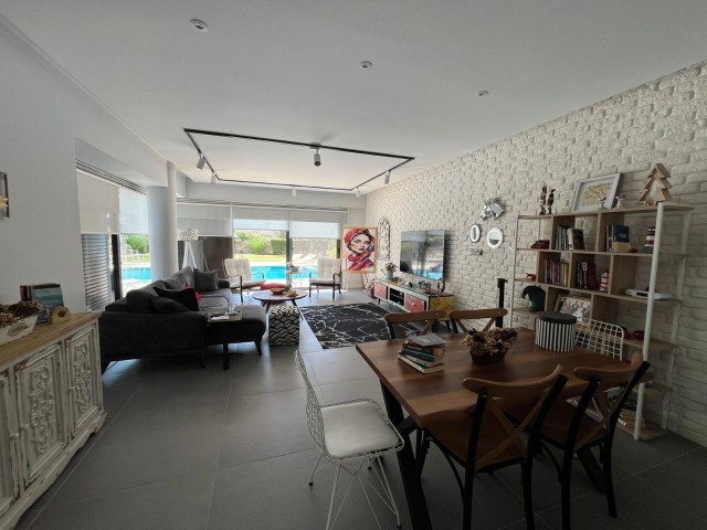 Girne | Premıum 4+1 Müstakil Villa - Fotoğraf 2