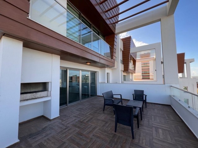 🌅 Girne Merkez’de Satılık Deniz Manzaralı 3+1 Penthouse | KDV & Trafo Ödenmiş - Fotoğraf 3