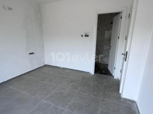 Kıbrıs Girne Çatalköyde Satılık 3+2 ve 4+2 Özel Ödeme Yöntemleri Sunan Lüks Havuzlu Villalar - Fotoğraf 1