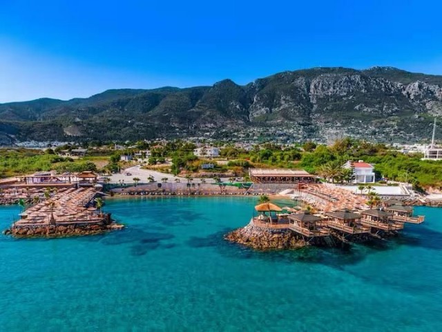 Kıbrıs Girne Alsancak Bölgesinde Havuzlu Site İçerisinde Yüzde Elli Ödemeye Anahtar Teslimi Kalanı İçin Bir Yıl Vade İmkanıyla Satılık 2+1 Daireler - Fotoğraf 2