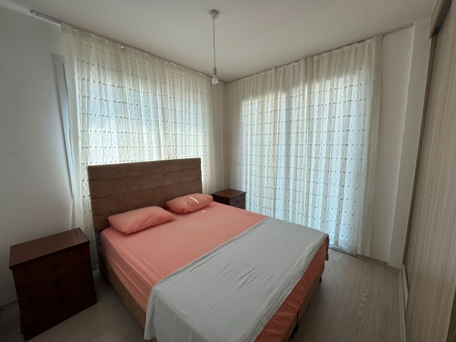 Girne Merkezde Satılık 2+1 Daire !! - Fotoğraf 4