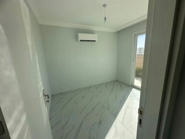 İskele Long Beach'te site içinde satılık1 + 1 - Fotoğraf 2