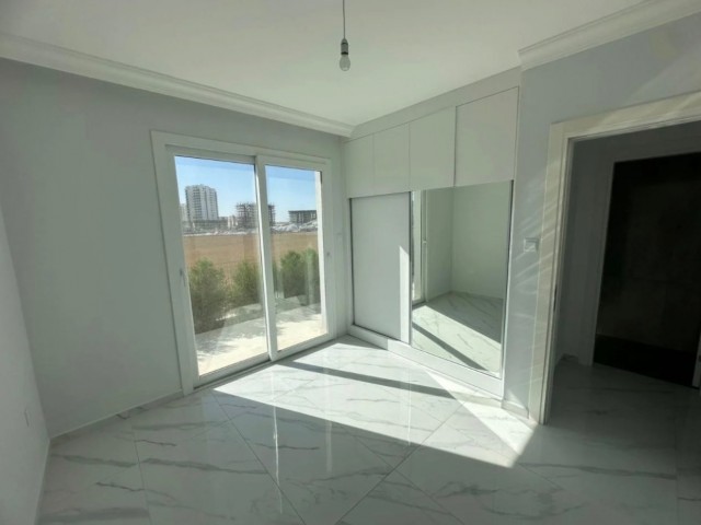 İskele Long Beach'te site içinde satılık1 + 1 - Fotoğraf 4