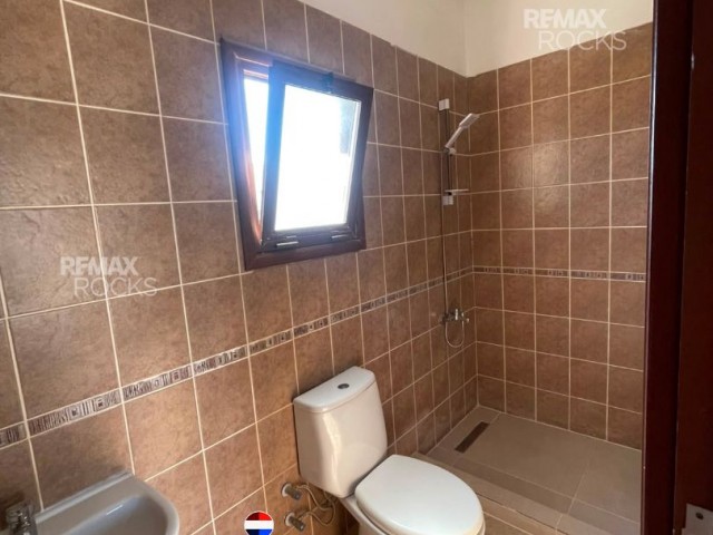 Satılık 2+1 Daire | Havuzlu Site | Geniş Teras - Fotoğraf 4