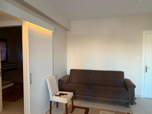 Gazimağusa'da Şehir Manzaralı, Ful Eşyalı 2+1 Daire - Hemen Taşınmaya Hazır!