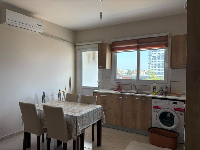 Gazimağusa'da Şehir Manzaralı, Ful Eşyalı 2+1 Daire - Hemen Taşınmaya Hazır! - Fotoğraf 4