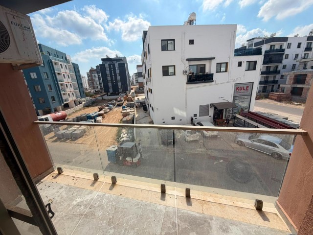 CityMall bölgesinde 2+1 daire - Fotoğraf 2